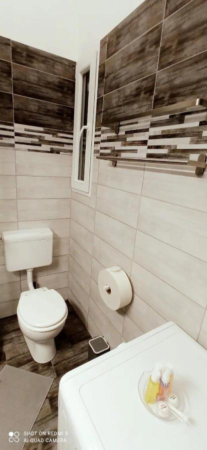 Margit Apartment - In The Most Beautiful District Budapest Luaran gambar