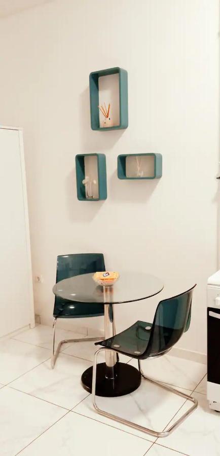 Margit Apartment - In The Most Beautiful District Budapest Luaran gambar